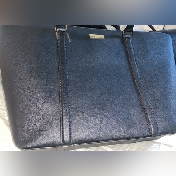 Kate spade tote - Picture 2 of 6